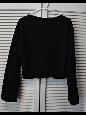 H&M Cropped Sweatshirt Size S
